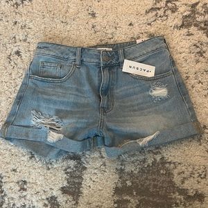 Pacsun shorts. Brand new and in great condition. still has tags